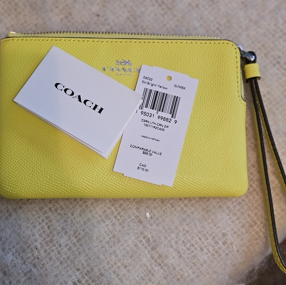 Coach Leather Wristlet - Picture 2 of 5